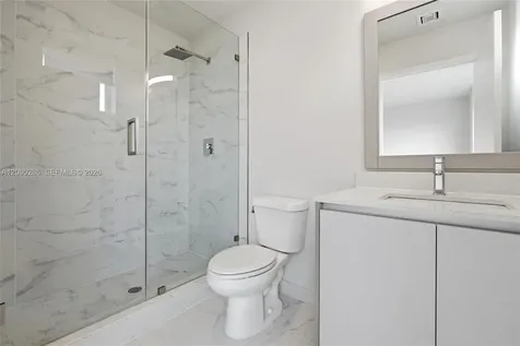 2505 NE 193rd Street Miami FL 33180