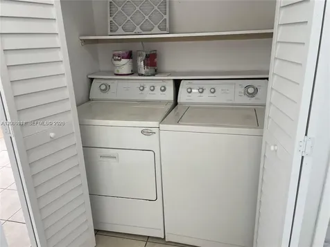 20044 SW 87th Place Cutler Bay FL 33189