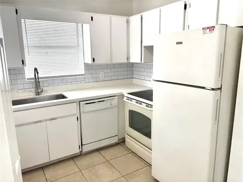 20044 SW 87th Place Cutler Bay FL 33189
