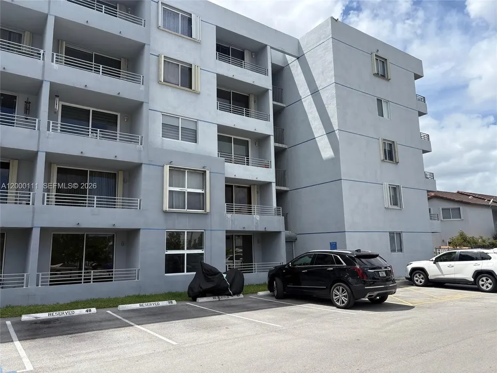 8231 NW 8th Street Miami FL 33126