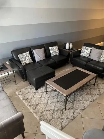 808 SW 147th Avenue Pembroke Pines FL 33027