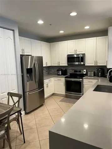 808 SW 147th Avenue Pembroke Pines FL 33027