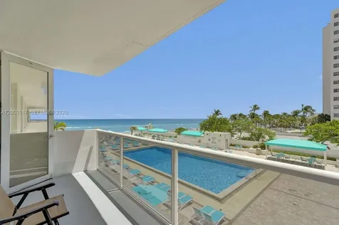 3725 S Ocean Drive Hollywood FL 33019