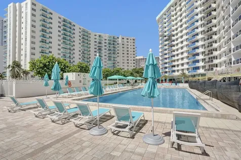 3725 S Ocean Drive Hollywood FL 33019