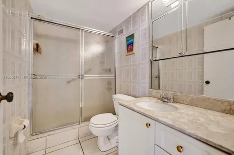 3725 S Ocean Drive Hollywood FL 33019