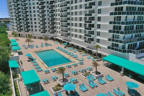 3725 S Ocean Drive Hollywood FL 33019