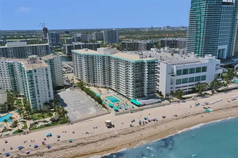3725 S Ocean Drive Hollywood FL 33019