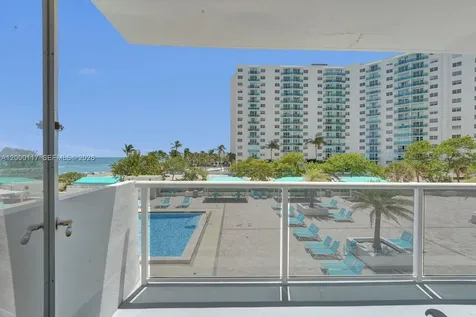 3725 S Ocean Drive Hollywood FL 33019