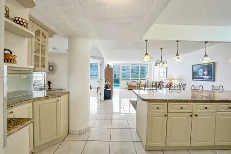 3725 S Ocean Drive Hollywood FL 33019