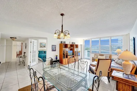 3725 S Ocean Drive Hollywood FL 33019
