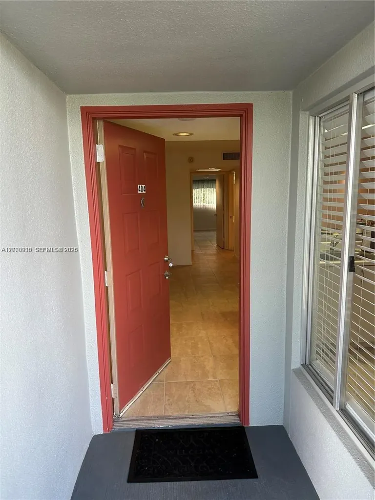 800 SW 137th Avenue Pembroke Pines FL 33027