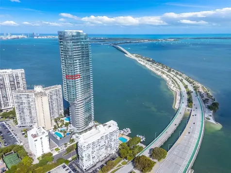 175 SE 25 Road Miami FL 33129