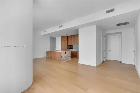 175 SE 25 Road Miami FL 33129