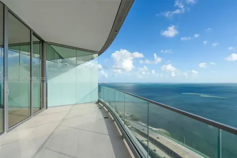 175 SE 25 Road Miami FL 33129