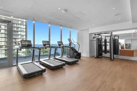 175 SE 25 Road Miami FL 33129