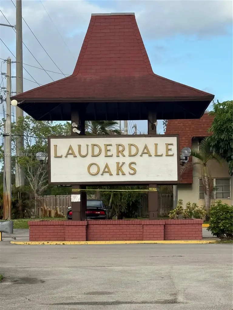 3091 NW 46th Avenue Lauderdale Lakes FL 33313