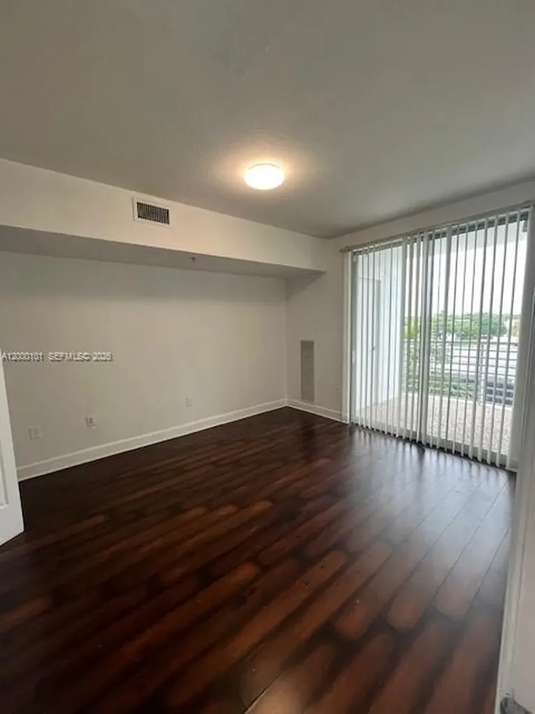 Hollywood FL 33020