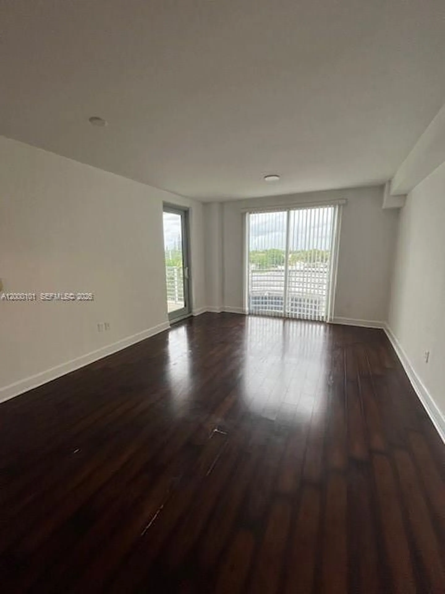 Hollywood FL 33020