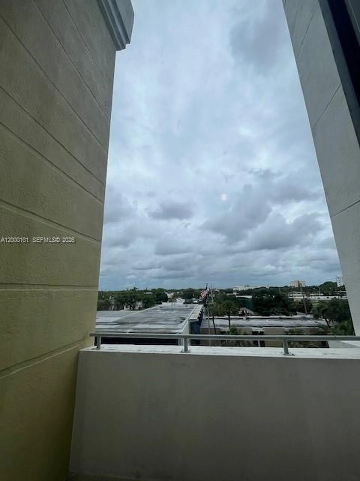 Hollywood FL 33020