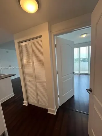 Hollywood FL 33020