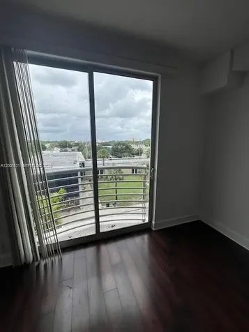 Hollywood FL 33020