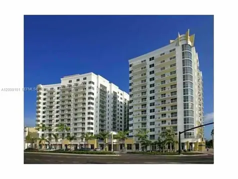 Hollywood FL 33020