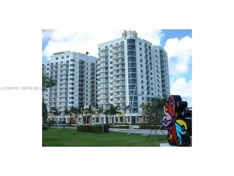 Hollywood FL 33020