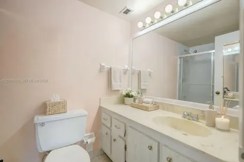 3800 S Ocean Drive Hollywood FL 33019