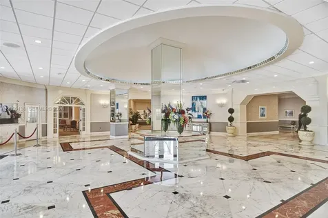 3800 S Ocean Drive Hollywood FL 33019