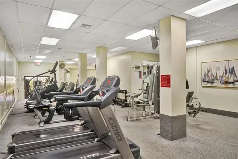 3800 S Ocean Drive Hollywood FL 33019