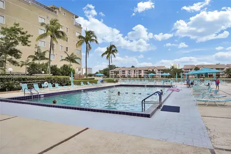 3800 S Ocean Drive Hollywood FL 33019