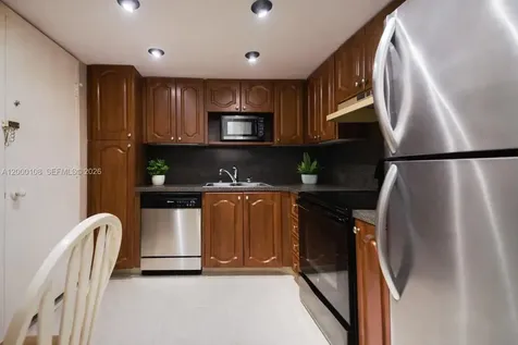 3800 S Ocean Drive Hollywood FL 33019