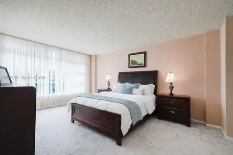 3800 S Ocean Drive Hollywood FL 33019