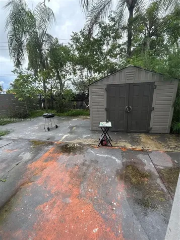 16450 NW 2nd Avenue Miami FL 33169