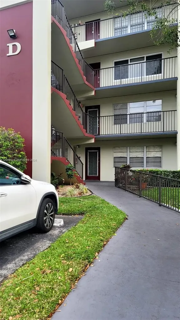 13255 SW 7th Court Pembroke Pines FL 33027
