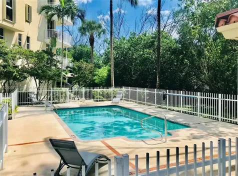 16590 NE 26th Avenue North Miami Beach FL 33160