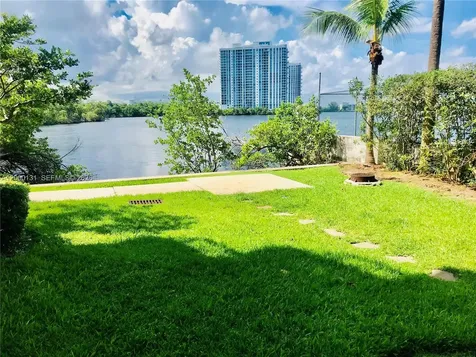 16590 NE 26th Avenue North Miami Beach FL 33160