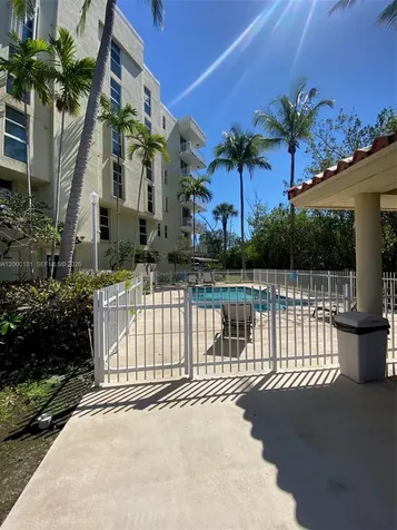 16590 NE 26th Avenue North Miami Beach FL 33160