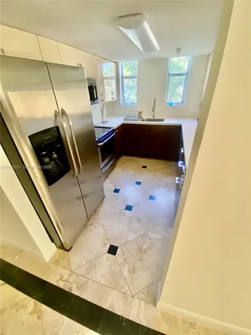 16590 NE 26th Avenue North Miami Beach FL 33160