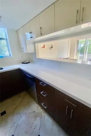 16590 NE 26th Avenue North Miami Beach FL 33160
