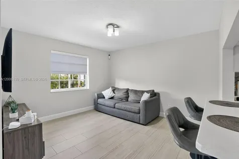 17455 NW 75th Place Hialeah FL 33015