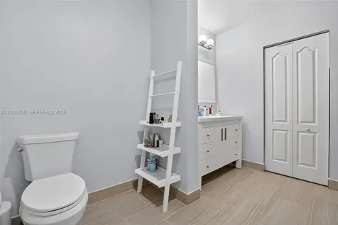 17455 NW 75th Place Hialeah FL 33015