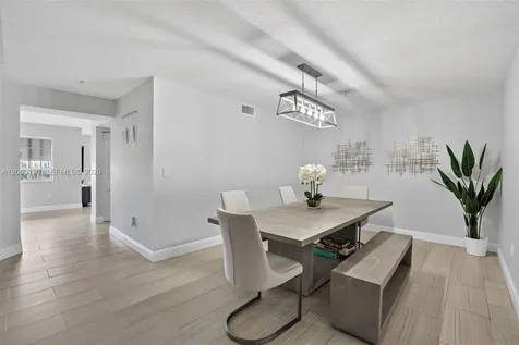 17455 NW 75th Place Hialeah FL 33015