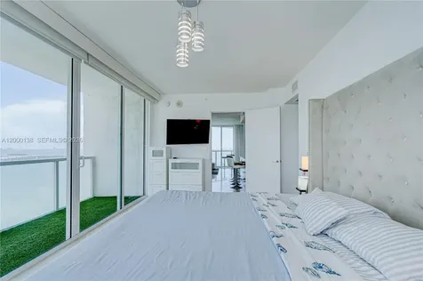 665 NE 25th Street Miami FL 33137