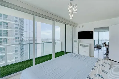 665 NE 25th Street Miami FL 33137