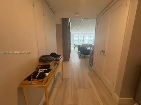 5401 Collins Avenue Miami Beach FL 33140