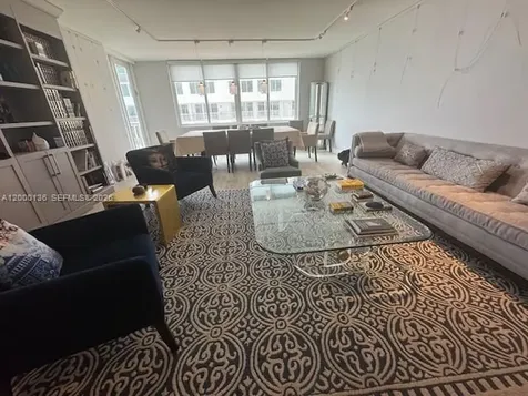 5401 Collins Avenue Miami Beach FL 33140