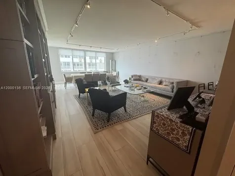 5401 Collins Avenue Miami Beach FL 33140