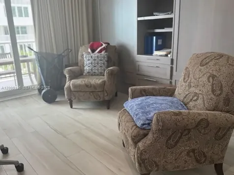5401 Collins Avenue Miami Beach FL 33140