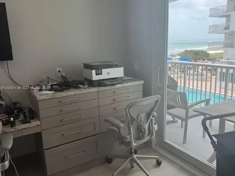5401 Collins Avenue Miami Beach FL 33140